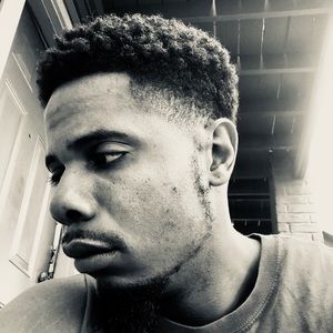 Meet your Posher, Martiel